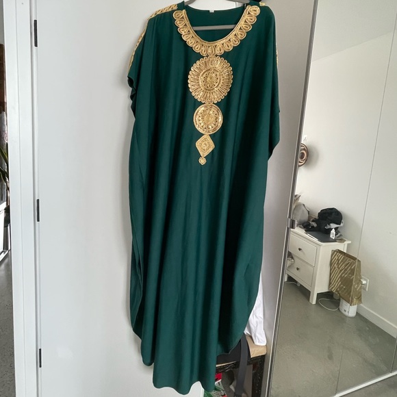 Dresses & Skirts - Kaftan dress sz XL/XXL